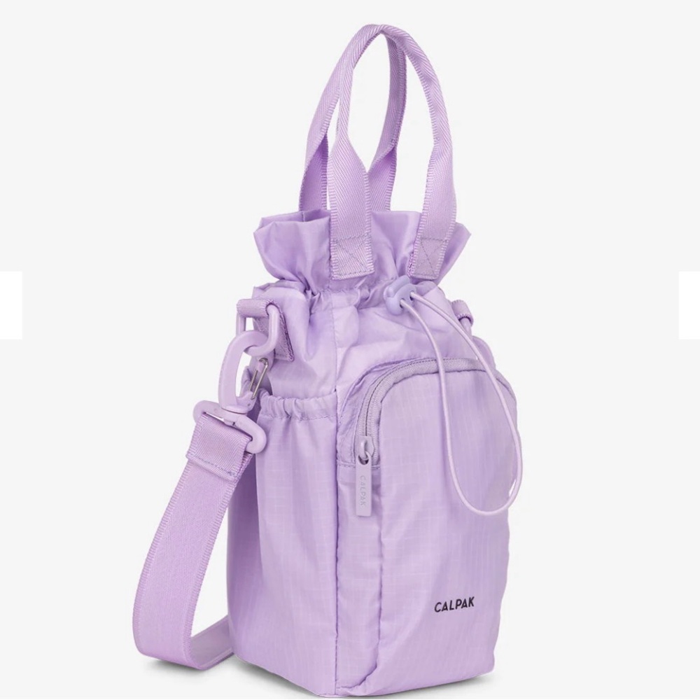 NWT Calpak Lilac Water Bottle Holder